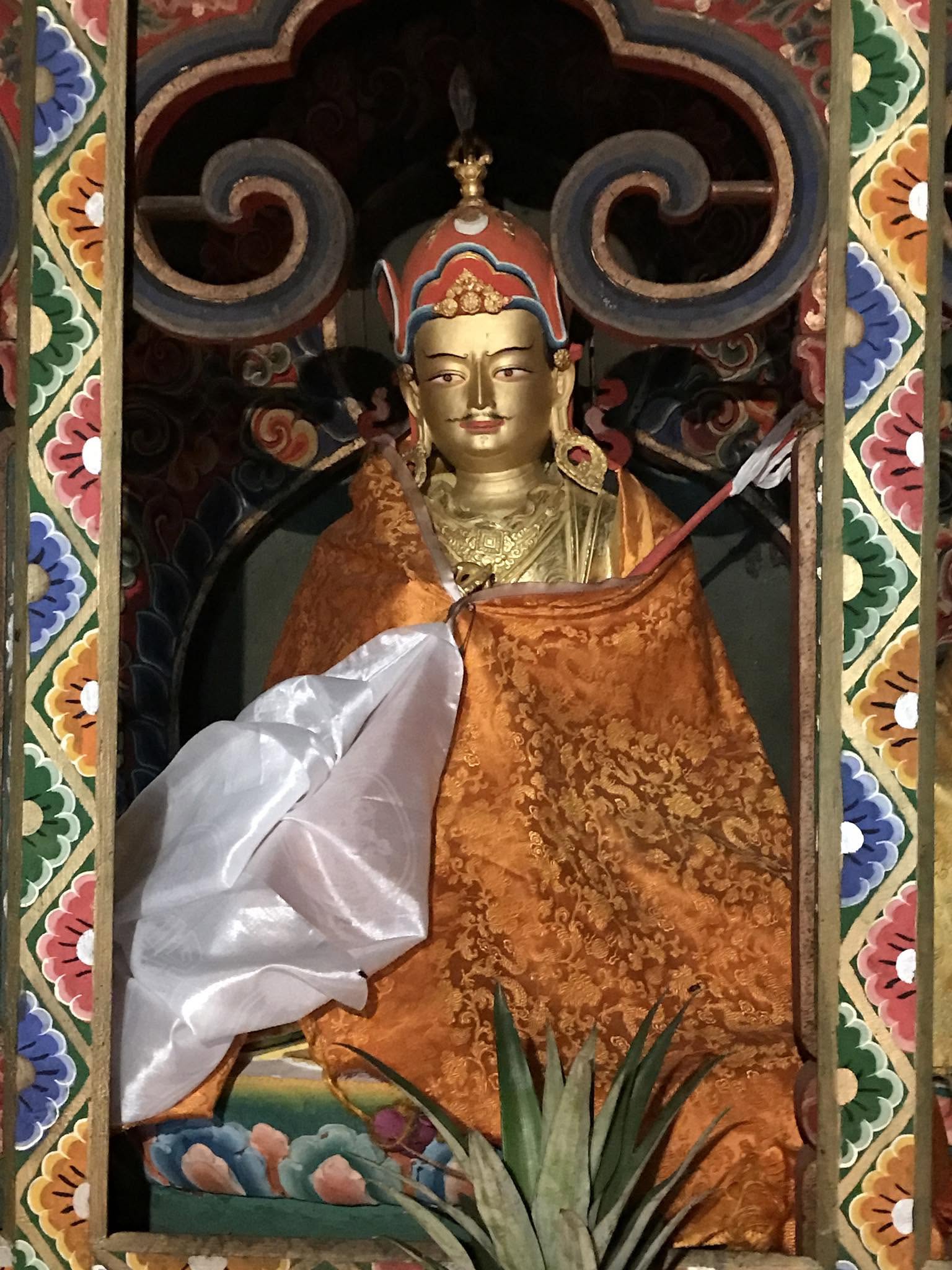 世界煙供曰