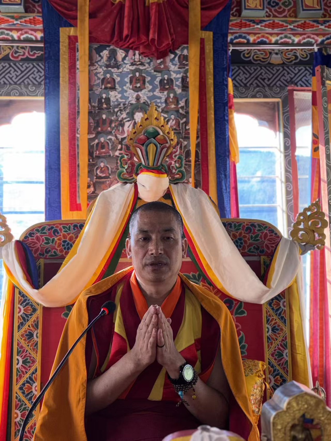 今天蓮師初十吉祥日、仁波切於當秋阿尼寺進行十六天的千手觀音八關齋戒。
